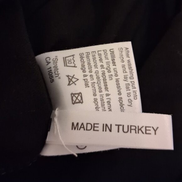 NWT gollehaug collection Women's Black Blouse Long Sleeve Top Size 12 - Picture 9 of 11